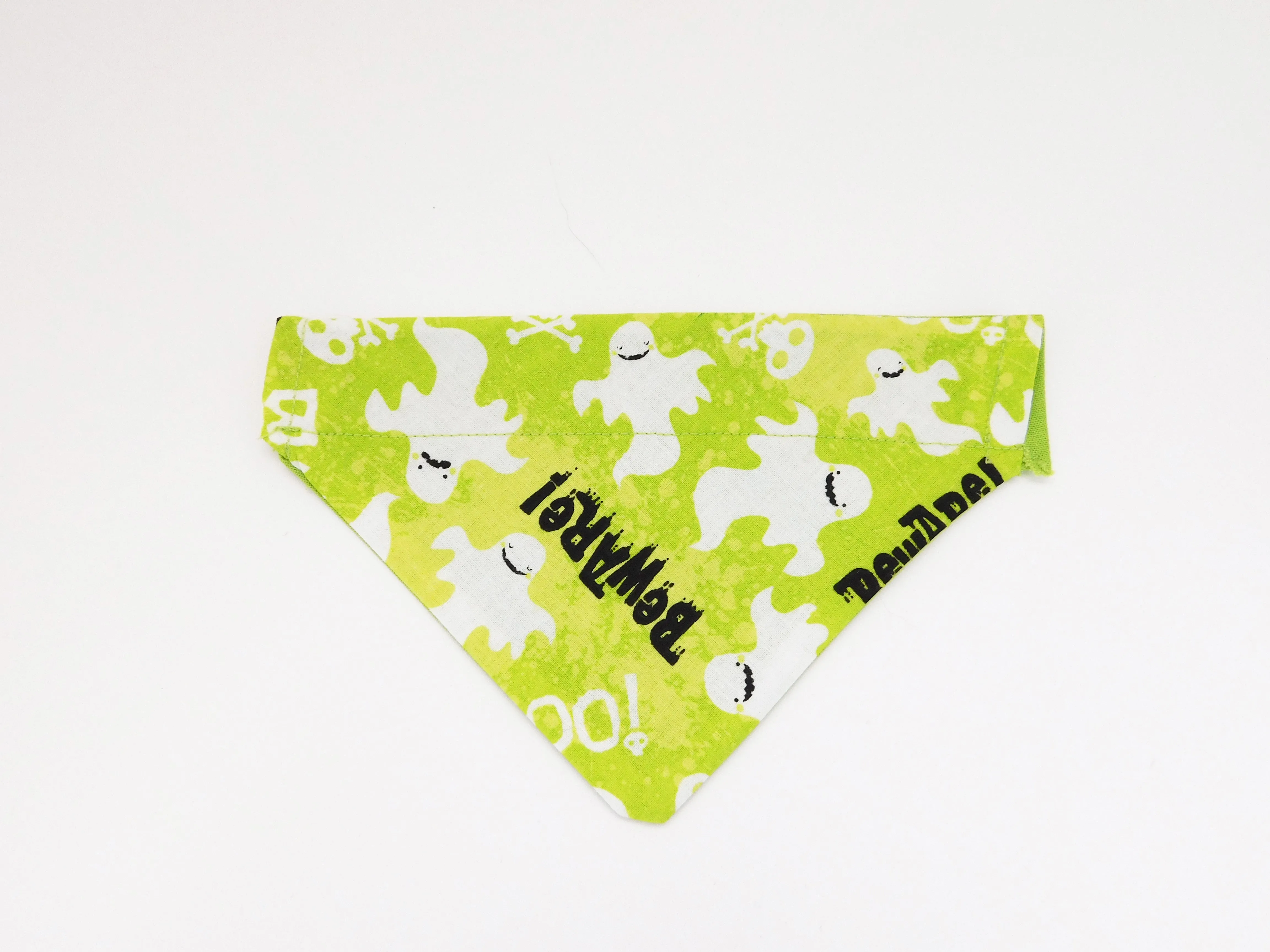 Green Beware Bandana Charlotte's Pet