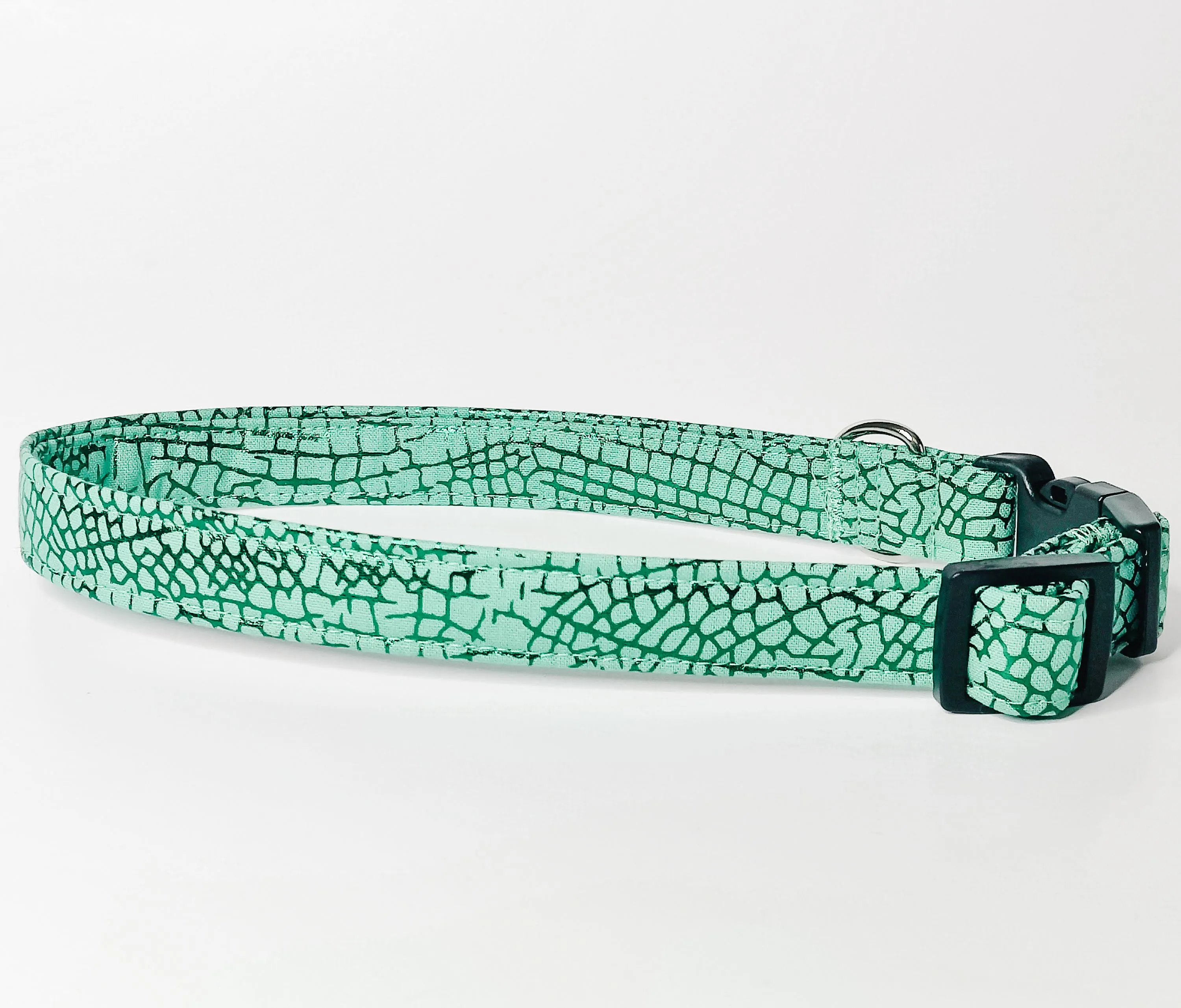 Green Crackle Dog Collar/ Cat Collar Charlotte's Pet