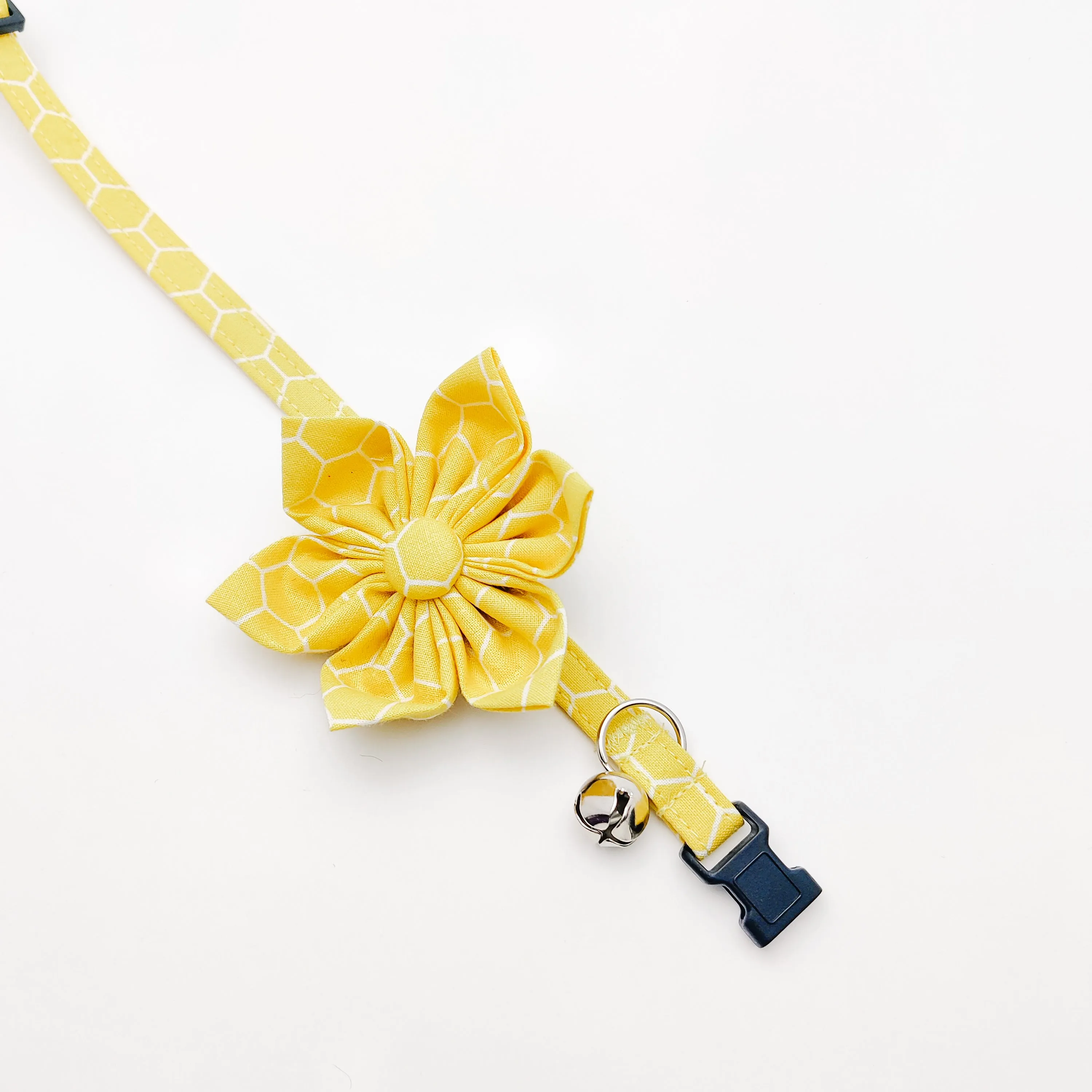 Honeycomb Dog Collar/ Cat Collar Charlotte's Pet
