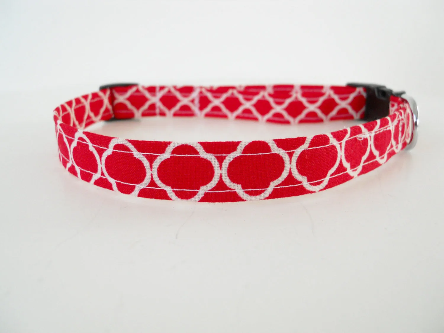 Red Quatrefoil Collar Charlotte's Pet
