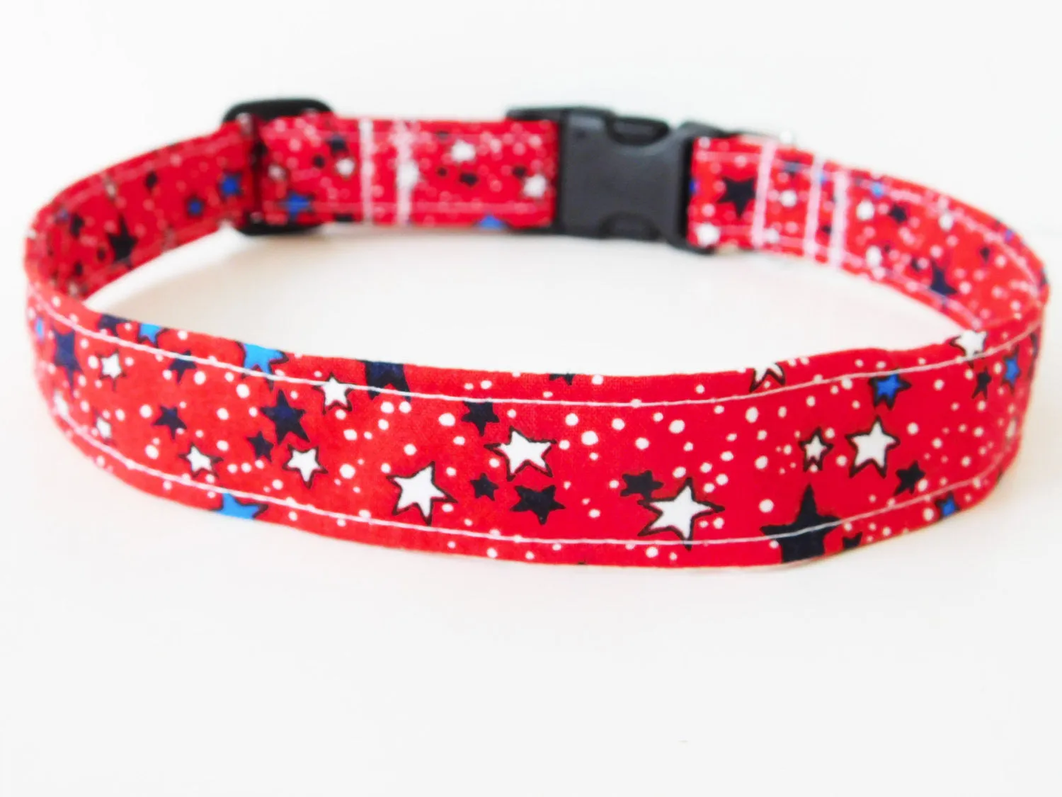 Red Stars dog collar/ cat collar Charlotte's Pet