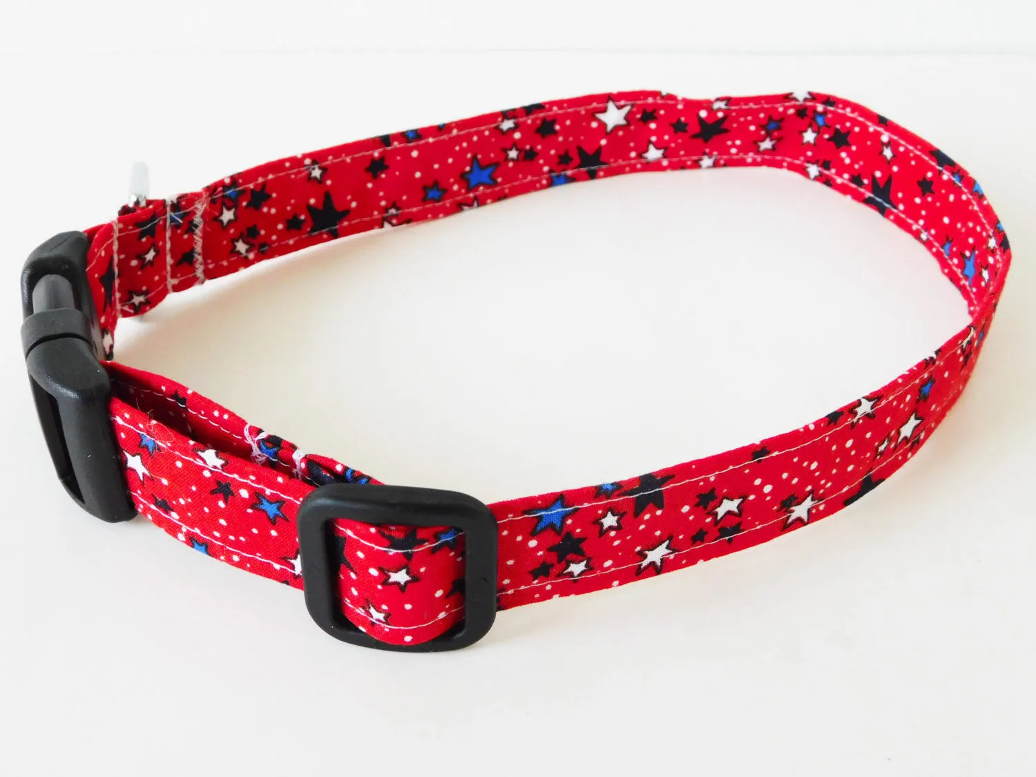 Red Stars dog collar/ cat collar Charlotte's Pet