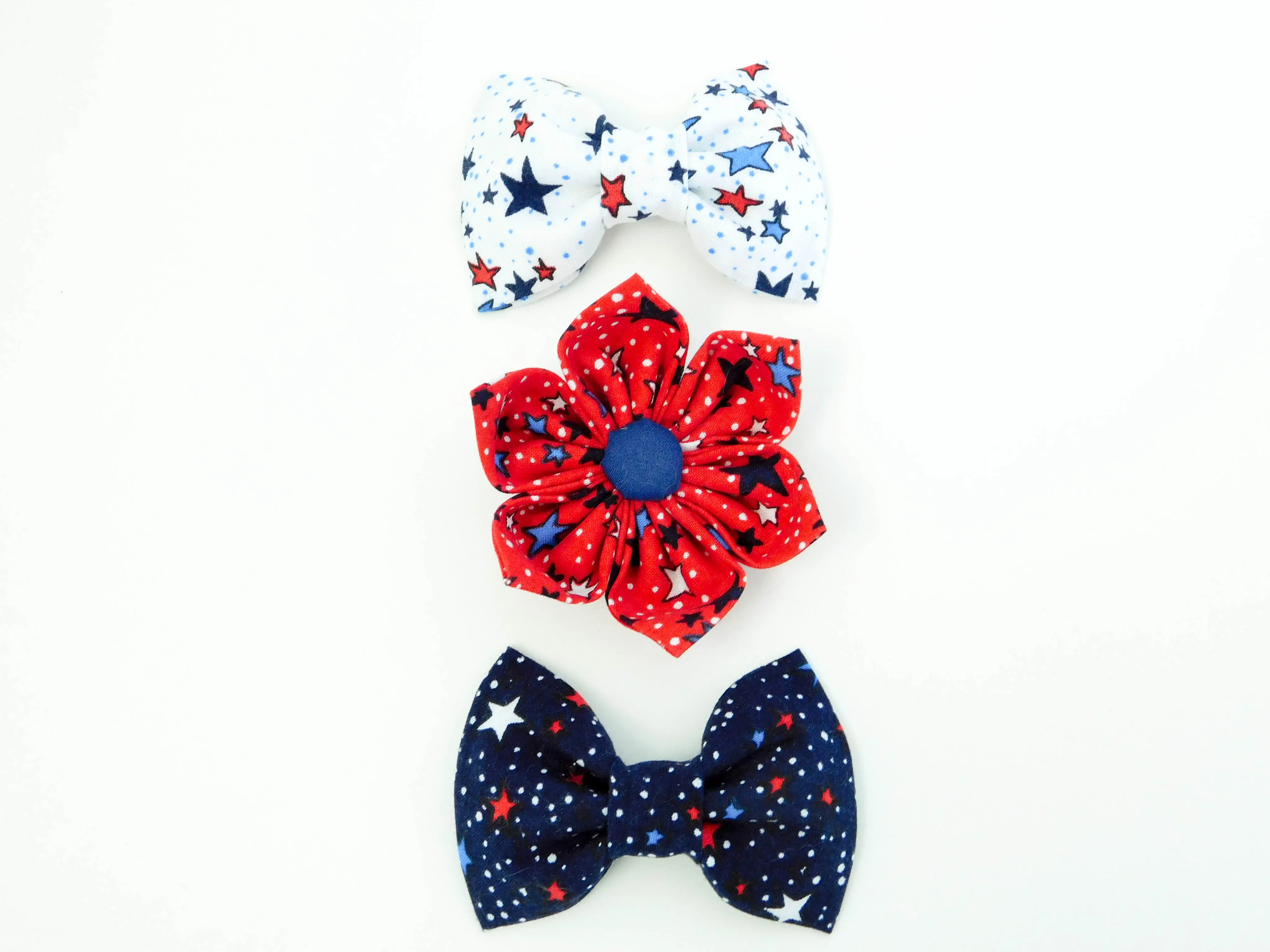 White Stars Bow Tie/Flower Charlotte's Pet